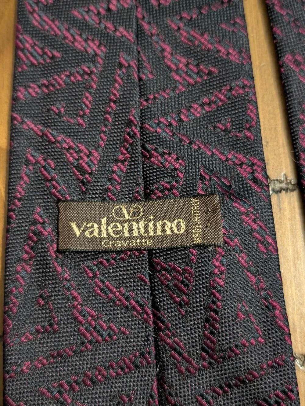 VTG- Valentino 100% Silk Geometric Abstract Tie